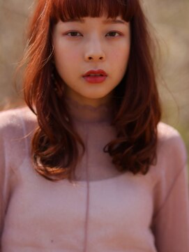 スイ ナラ(Sui Nara) 重め顔まわりレイヤー