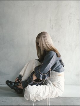 プレデフリュー 北白川本店(PUREE de FLEURS) ミディアムレイヤーカット/シースルーバング/顔まわりレイヤー