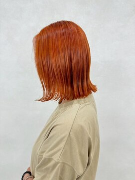 セイル(Sail) くびれヘアビビッドオレンジボブ