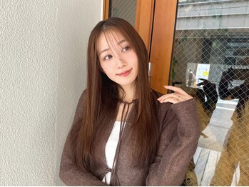 シェルター バイ トウキョウ(Shelter by TOKYO)の写真/【各線なんば駅徒歩1分】クセ/広がりをカバーし、触りたくなるサラ艶ストレートに♪[縮毛矯正＋Tr]