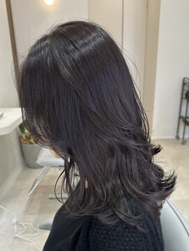 ベル サウス(BHEL south) 津久居ロレイヤーカットハッシュカット透明感カラー重めロング