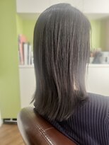 アリル(Aliru)&nbsp;長めボブのサラツヤストレート