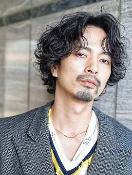 ライラ(Lyla) 半ナマ質感 大人プードルパーマ