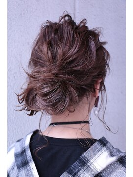 ヘアサロンエム 川越(HAIR SALON M) 質感がかわいいルーズアレンジ☆