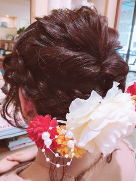 アウラニヘアーリゾート(AULANI Hair Resort) 袴ヘアセット[日野/日野駅/豊田/八王子/立川]