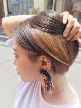 ディー(dee) dee 前下がりショートボブ×ハイインナー