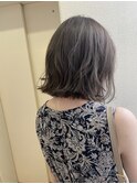 透明感ハイライト&グレージュカラー×切りっぱなしボブ
