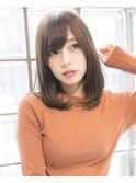 大人かわいいミディアムヘア