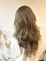 サーティーン(THIRTEEN) レイヤーハイトーンロング(20代)