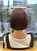 大人可愛い2030代40代黒髪ショートボブ ぱっつん前髪 前下がり