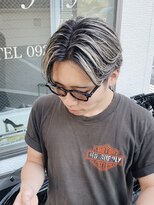 レガシーヘアーデザイン(Legacy hair design) Kazu × メンズ ハイライトカラー メッシュ センターパート
