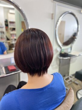 ビィーワンイースト(Be 1 EAST) ショートボブ