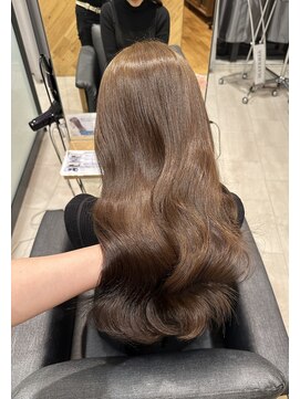 ユニック ウメダ(unique UMEDA) ブリーチなし/透明感/艶カラー/梅田/茶屋町/10代/20代