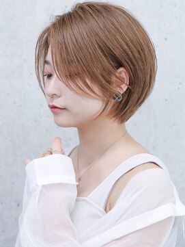 ルアン 大分駅店(ruen) ショートボブ大人ショート前髪長め丸みショートヘア30代40代髪型