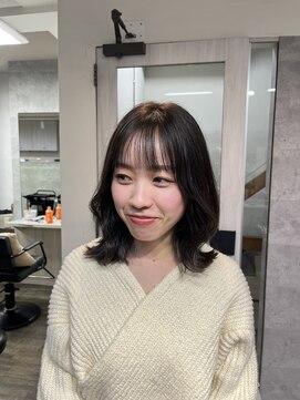 リジー(Litzy) くびれレイヤー《木寺樹莉》