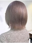 ハイライトカラーミルクティーベージュレイヤーカット