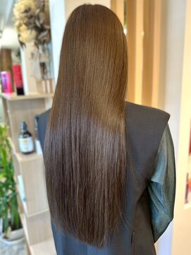 ユニバイリサ 天神大名店(uni by risa) ブラウンベージュ 髪質改善ストレート ストレートロング 艶髪