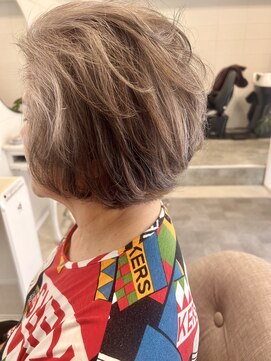 アネラ(anela) 白髪ぼかしハイライト