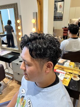 コワファースト  させぼ五番街店(COIFF1RST) サイドパートstyle☆