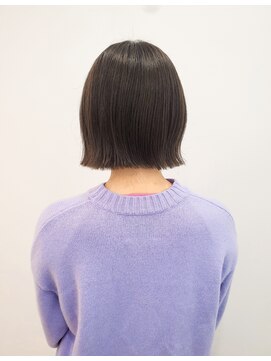 エレノア 自由が丘ANNEX(Eleanor) 肩上ボブ/外はねボブ/オリーブベージュ