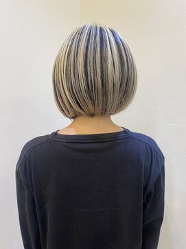 モリオ フロム ロンドン 成増店 【morio成増/一戸】アンブレラカラーぬきっぱなし風ブリーチ