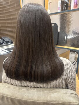 グロウ バイ フェイス(GLOW by face) オリーブグレージュ