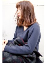 マグノリア(MAGNOLIA) ふわり揺らぎミディ