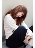 【SUGAR-B】ショートバングがポイントのミディアムスタイル