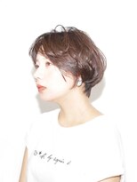 ホワイトストーン WHITE STONE ふんわりショート♪　スタイリング簡単指数　★★★☆☆