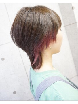 ヘアテリア リュウ 大塚(hair teria ryu) イヤリングカラーショート