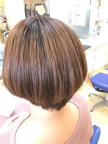 ヘアースタジオフォルム ショートグラデーションボブ