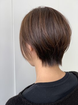 リッチアリュール(Ricci ALLURE) ショートレイヤー/ボブショート/メンズライク/30代/40代/50代