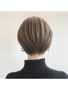 エメ(EME) Taikiデザインショート4