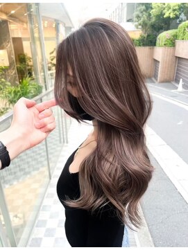 ジルブラン(JIL BLAN) ハイライトバレイヤージュダブルカラーショートカット30代40代