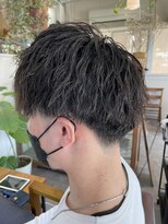 アルマ(ALMA)&nbsp;ツイストパーマ刈り上げマッシュ