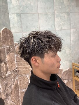 ハーツヘアーズ 五日市店(HEARTS hair's) ツイスパ　ハイライト