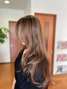 スタジオフィット(STUDIO FITTO) ◆顔まわりレイヤー×ハイライト