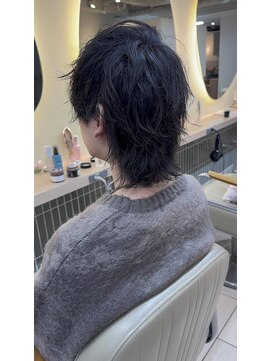 テトラ バイ ネオリーブ 横浜西口店(tetra by neolive) 横浜★ウルフカットのナチュラルスパイラルパーマ