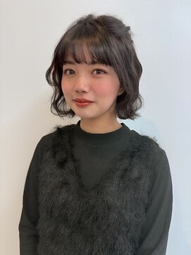 エルガ バイ コバルト(LGA by cobalt) ダークブラウン×ボブアレンジ