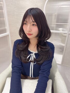 ヴェイナゴヤ(VEYY. nagoya) ハッシュカット/レイヤーカット/艶カラー