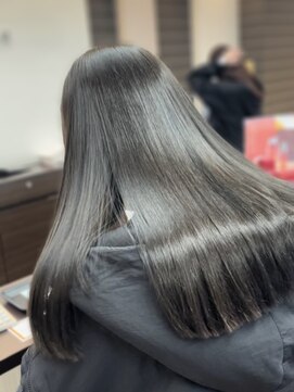 ブルーテーフ(Bleu Terre) 縮毛矯正+カット