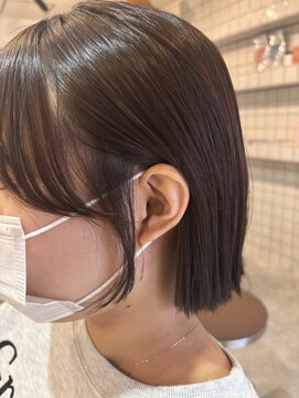 切りっぱなしボブ