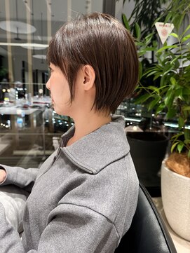 エレン 向ヶ丘遊園 登戸(ELEN) 10代20代30代40代丸みくびれスッキリショート向ヶ丘遊園登戸