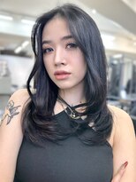 ヴェイン 渋谷(vain)&nbsp;ダークアッシュミディアムレイヤーかきあげバング大人レイヤー