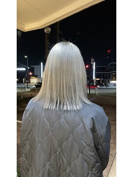 ハマザキ 本店(HAMAZAKI) white silver