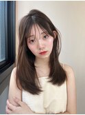 オリーブブラウン/レイヤーカット/透明感カラー/韓国ヘア