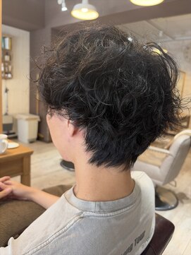 リブラン バイ ルッカ(Liburan by Lucca) 5月 メンズのツイストスパイラルパーマ