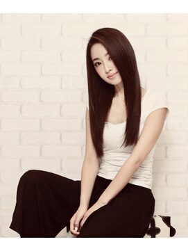 ヘアーユイット(hair huit) ストレートツヤツヤロング