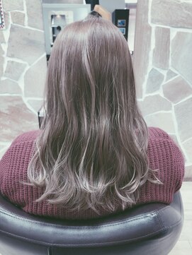 ビューティークラブジェイ アルパーク前店(Beauty club.J) ハイライト、波ウェープ