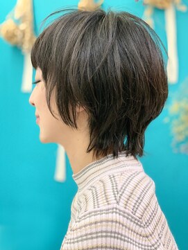 ラッシュグラス(Rush grass) ナチュラルショートウルフ